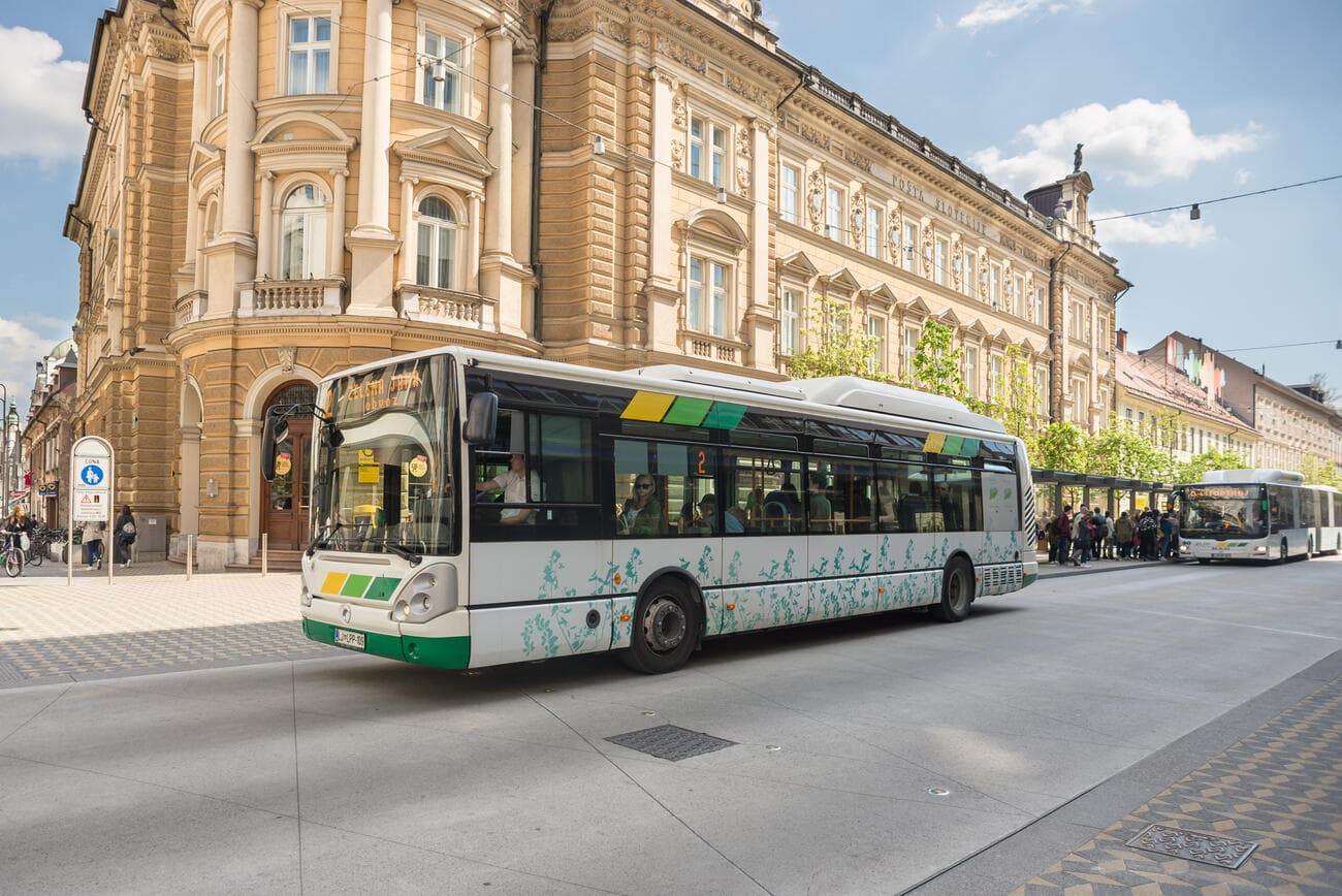 Prijevoz pokojnika iz Svajcarskena Efikasnost: Optimizacija Ruta Za Brži I Jeftiniji Prijevoz pokojnika iz Svajcarske
