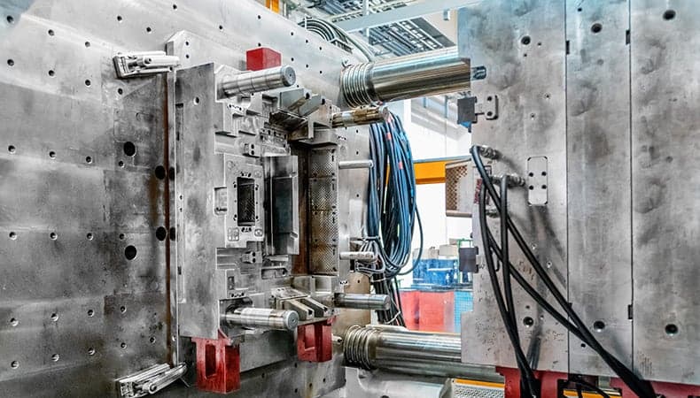 Effizienter Formenbau für Spritzgusswerkzeuge – Sofort verfügbare Lösungen!