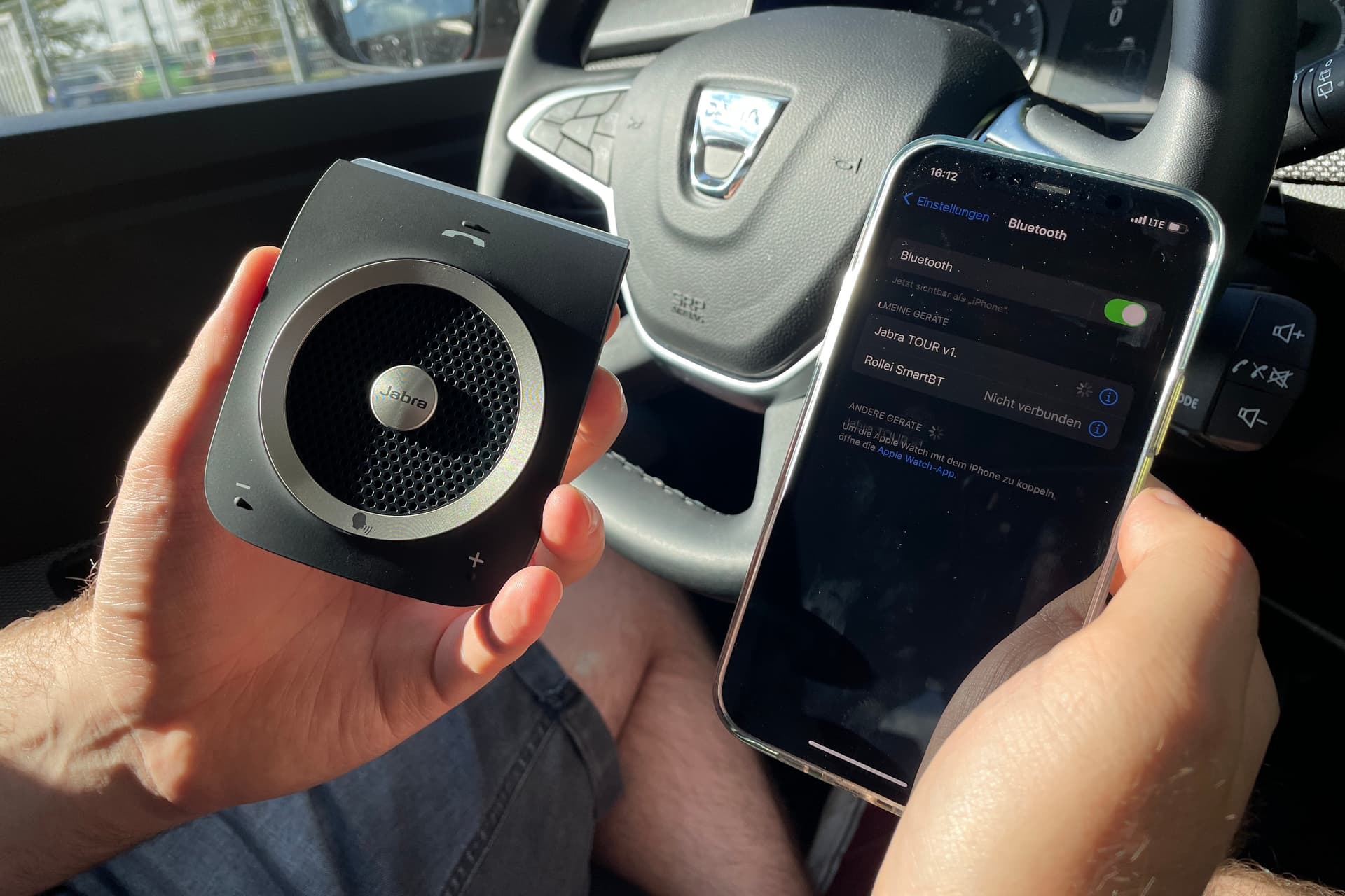 Werkseinstellungen ohne Kompromisse: Diese Bluetooth Freisprechanlage bietet maximale Konformität