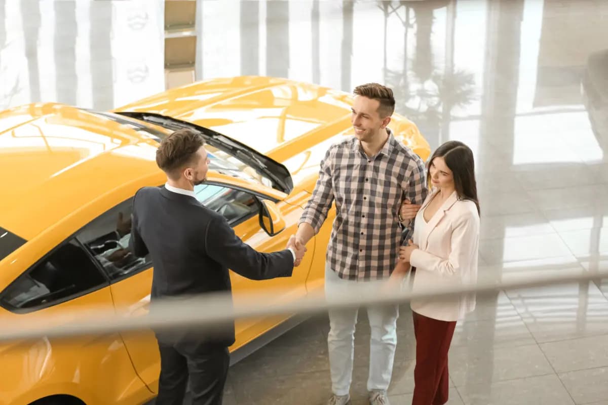 Steinschlagschutzfolie München – Ihr zuverlässiger Schutz gegen Fahrbahnschäden