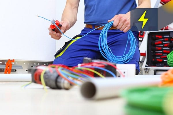 Elektriker Notdienst in der Nähe: Sicherheit und Zuverlässigkeit bei Stromproblemen
