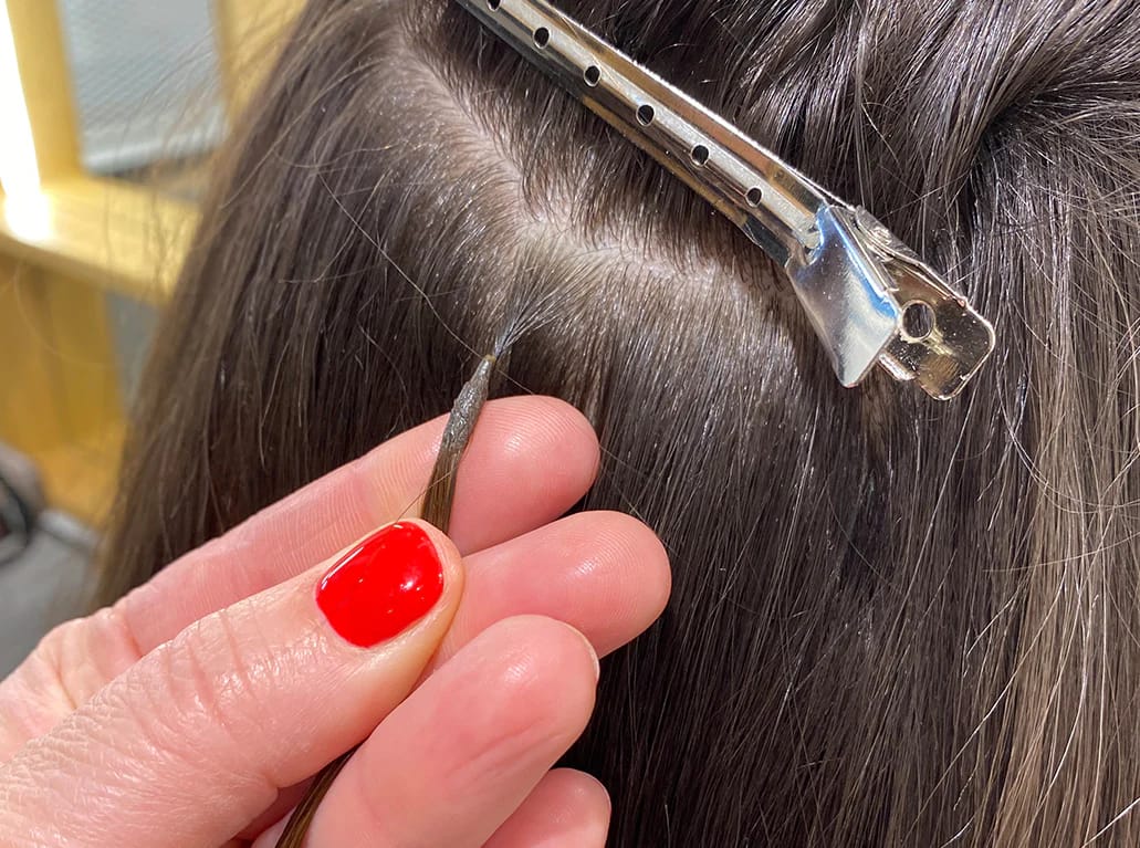 Tape Extensions: Perfekte Integration und natürlicher Look