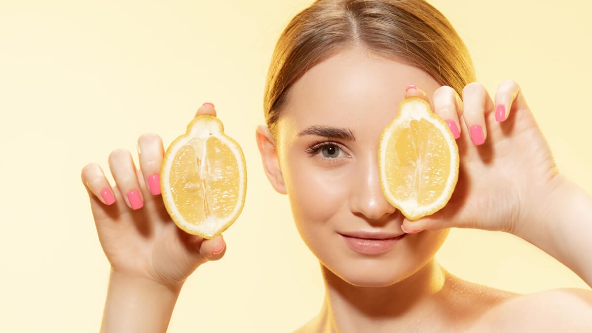 Lemon Juice's Natural Approach to Dark Spot Removal