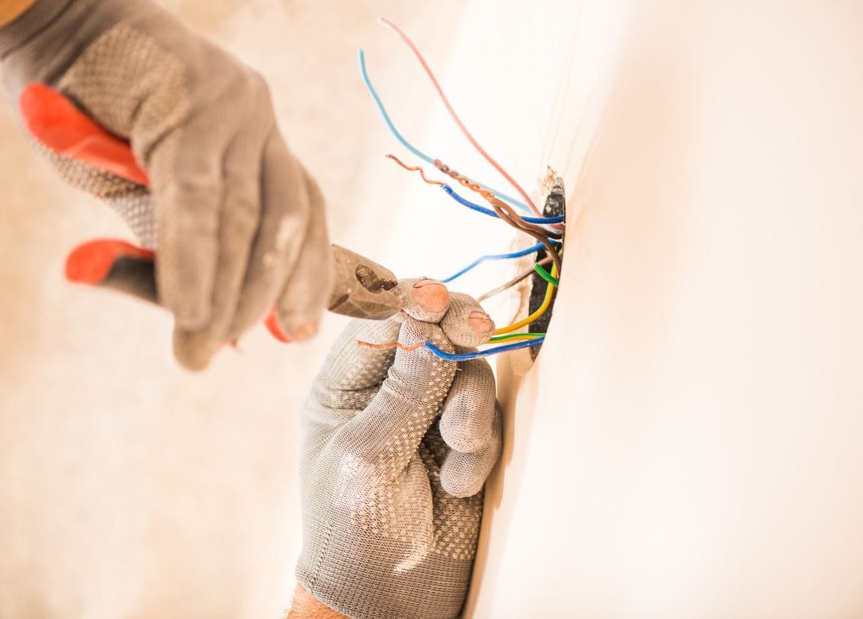 Die Rolle von Elektroinstallationsmaterialien in der Industrie 4.0