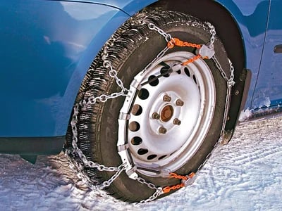 Laufflächen Schneeketten für PKW und SUV: Worauf Sie bei der Auswahl achten sollten