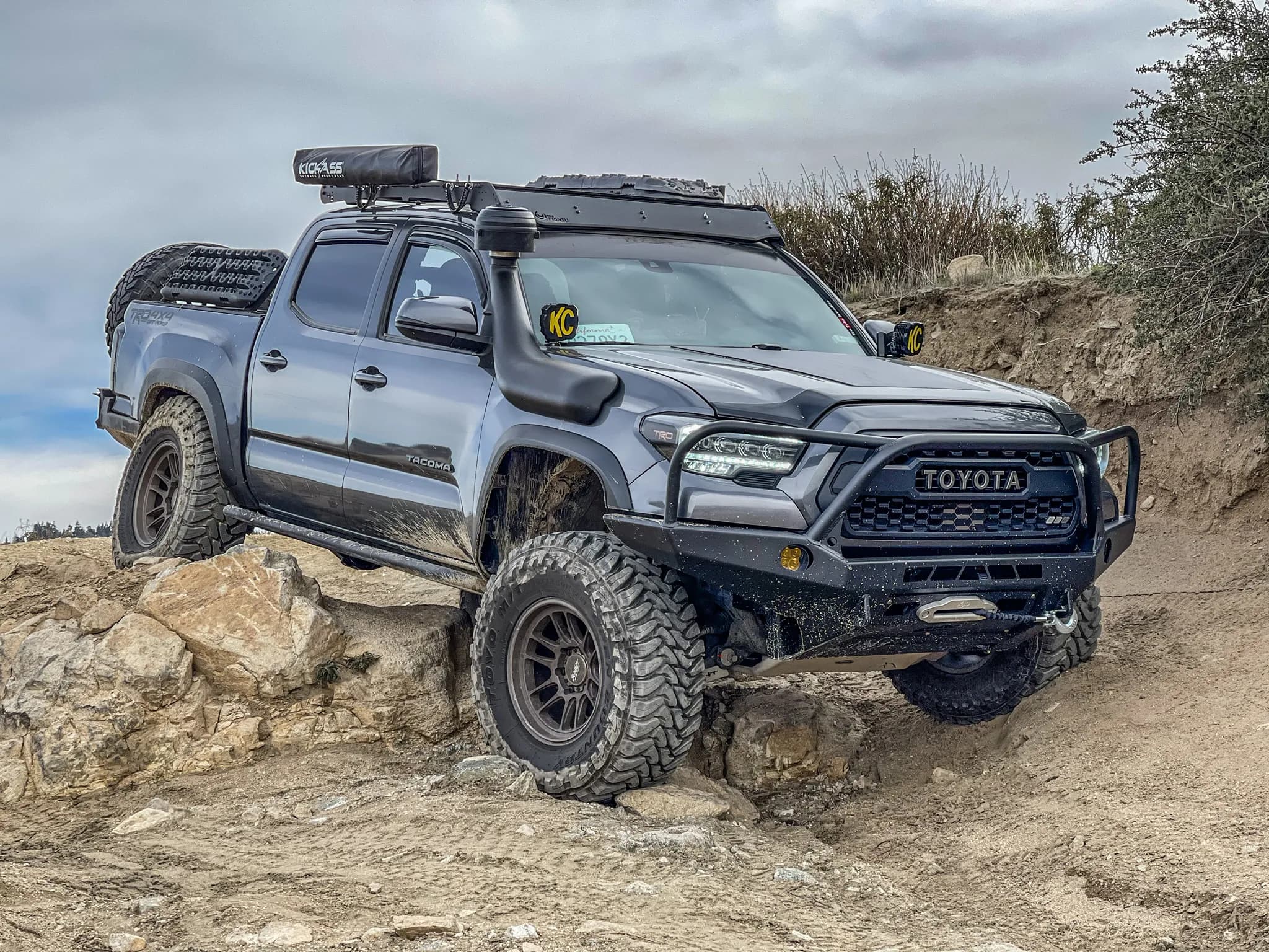 Offroad Zubehör für extreme Einsätze: Warum Techtradesystem die richtige Wahl für Ihre Seilwinde ist