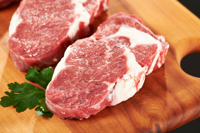 Das Geheimnis des perfekten BBQ: Rinder Rippchen kaufen und zubereiten